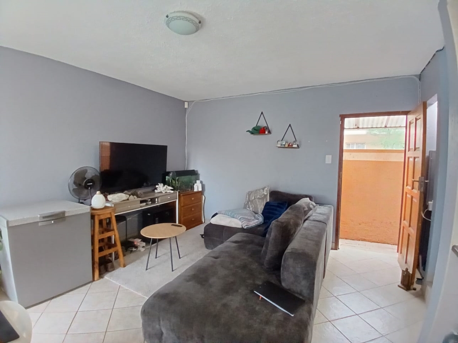 2 Bedroom Property for Sale in Vaalpark Free State